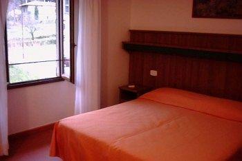 ريغلو Albergo La Foresta المظهر الخارجي الصورة